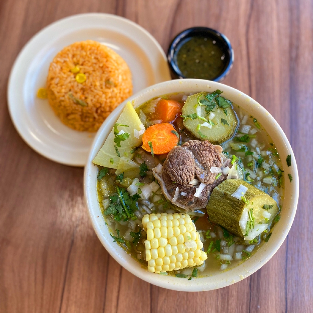 CALDO DE RES