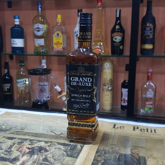 Grand De Luxe