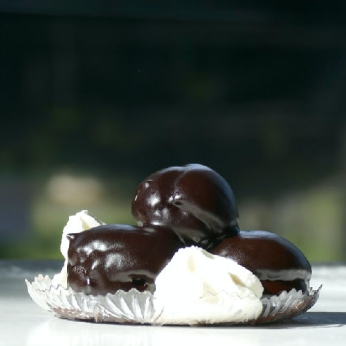 Profiterole Pie